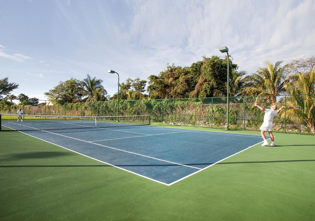 Palm Cay Marina And Resort Nassau Esterno foto